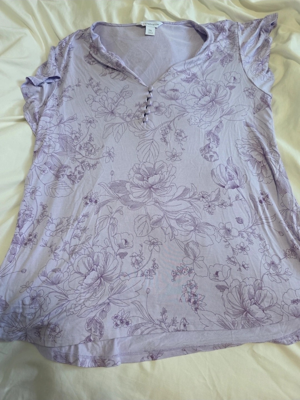 Liz Claiborne Lavender Floral V-Neck Short Sleeve Top